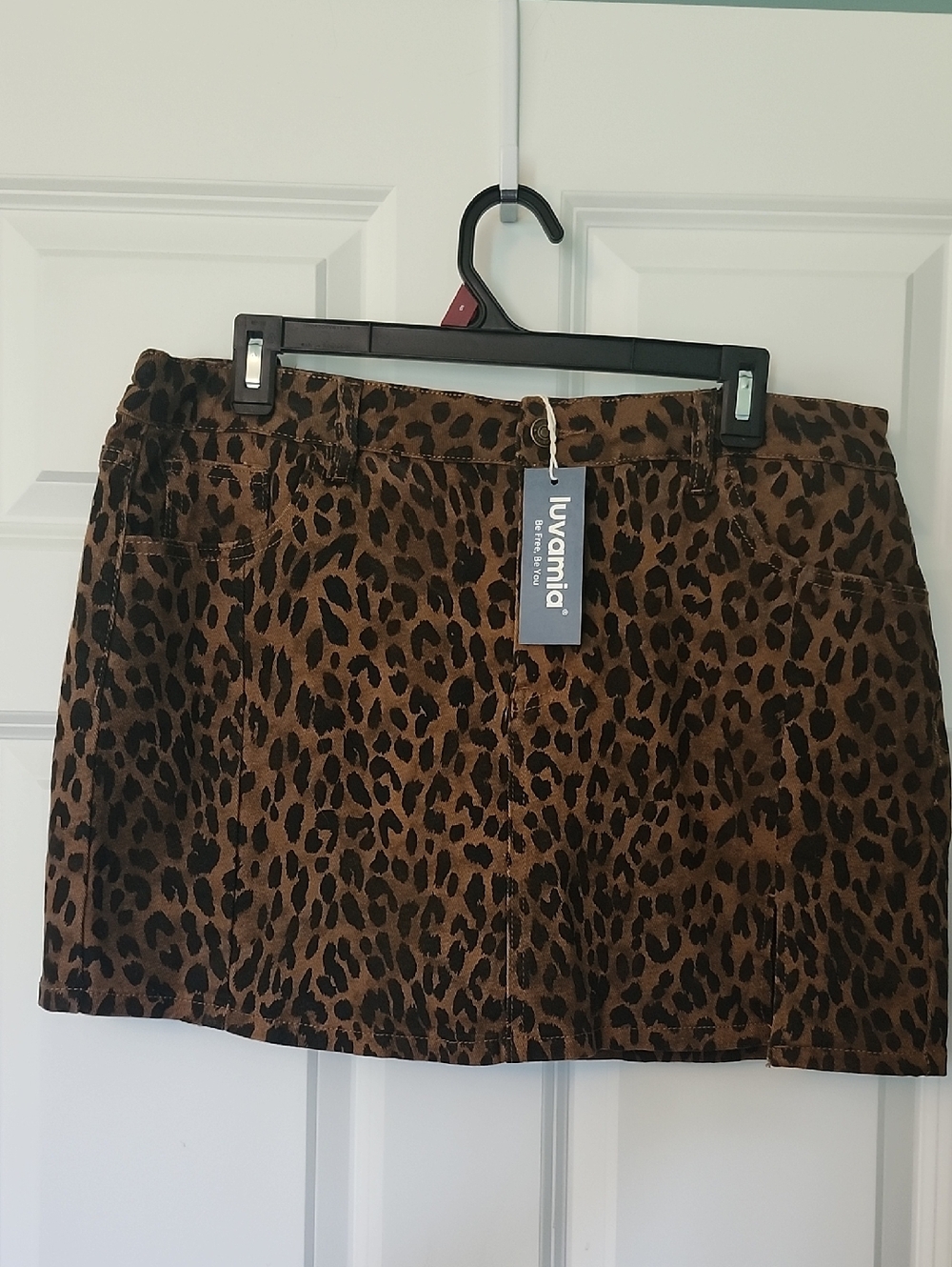 Brown Leopard Print Mini Skirt/Skort.  98% Cotton/2%Elastane